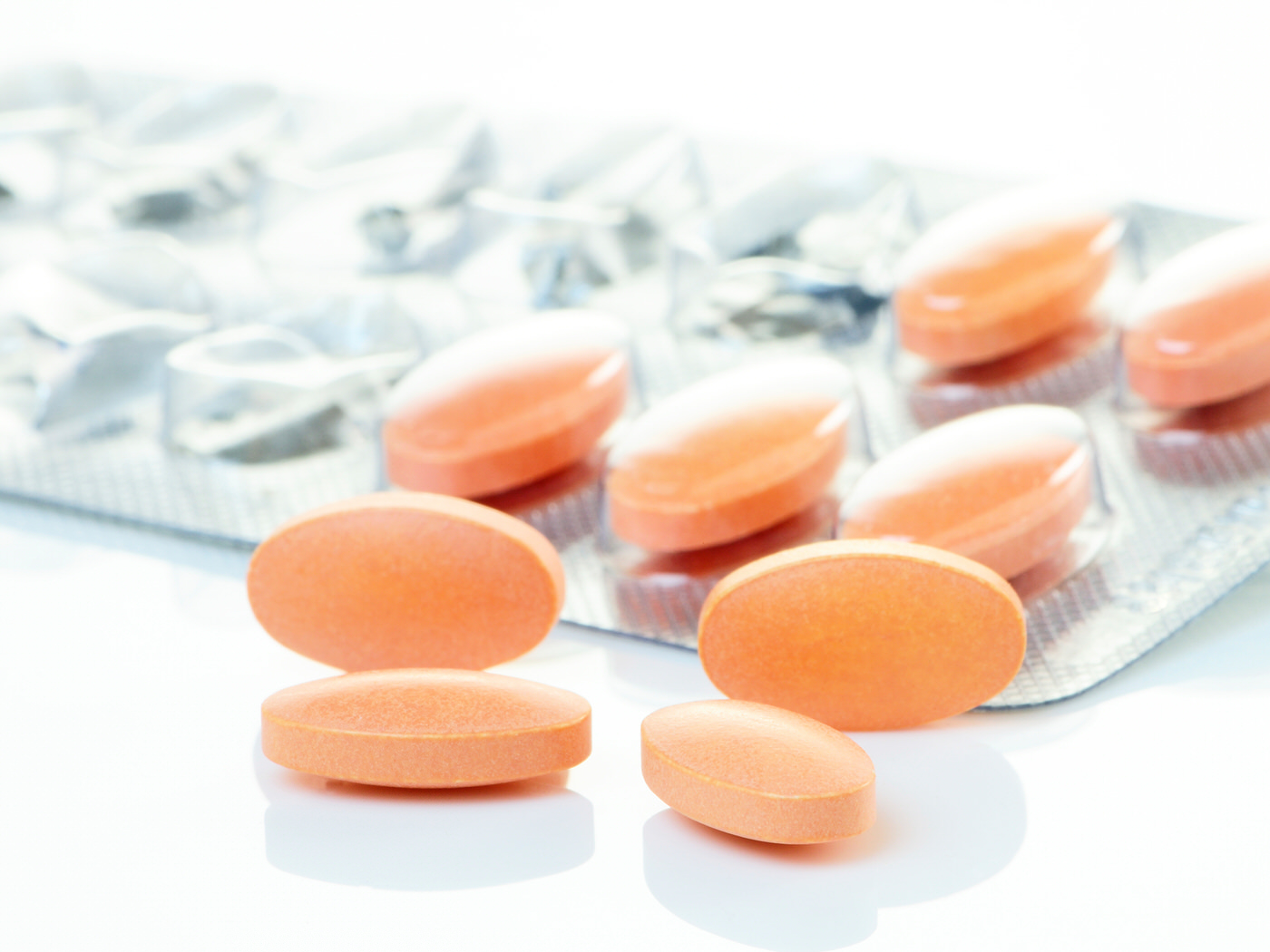 Harvard study finds it costeffective to treat half of U.S. adults with statins Harvard Magazine